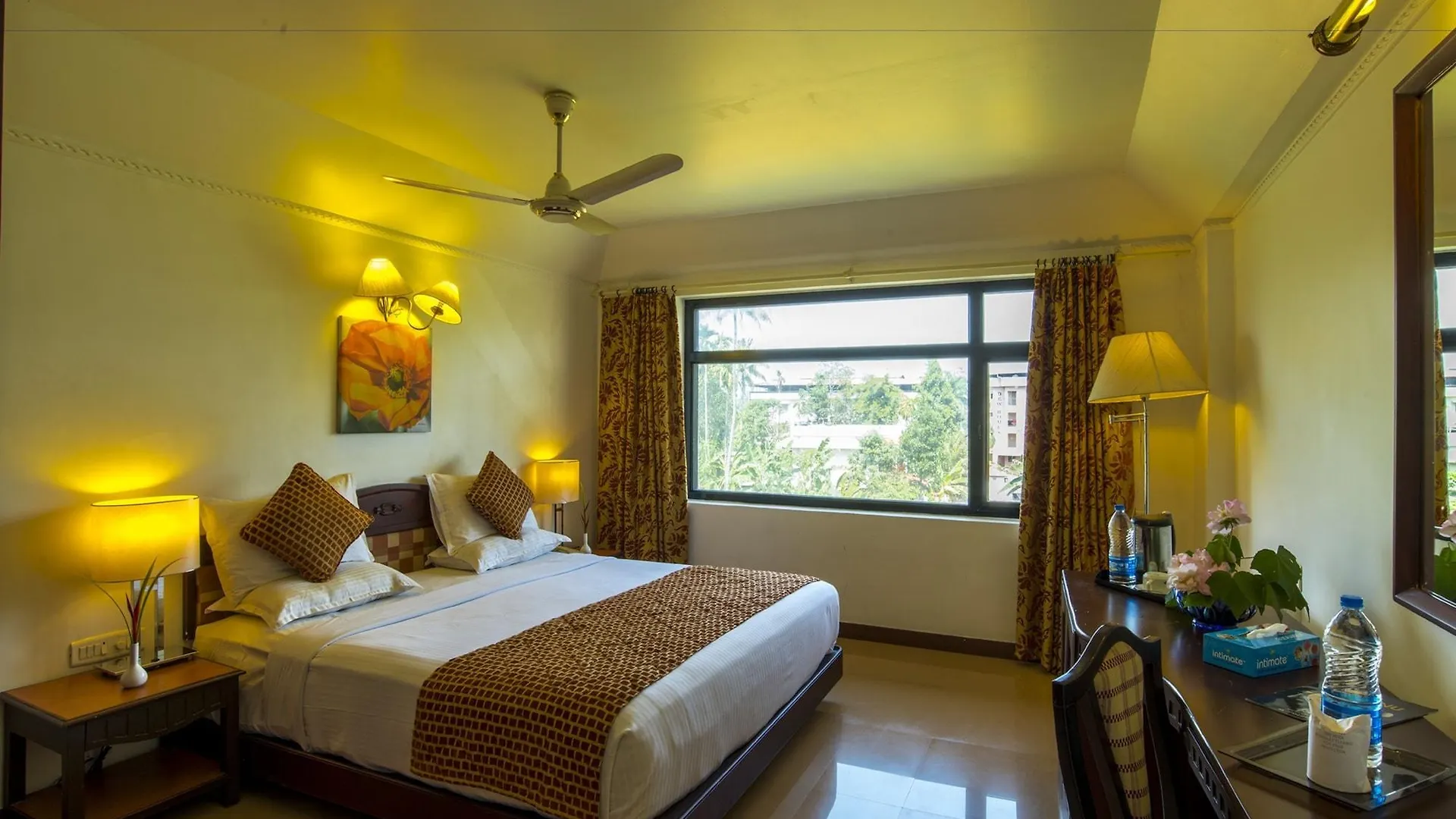 Golf View Hotels & Suites Nedumbassery
