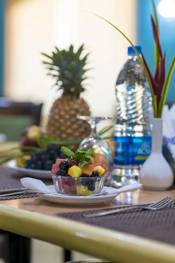 Golf View Hotels & Suites Nedumbassery