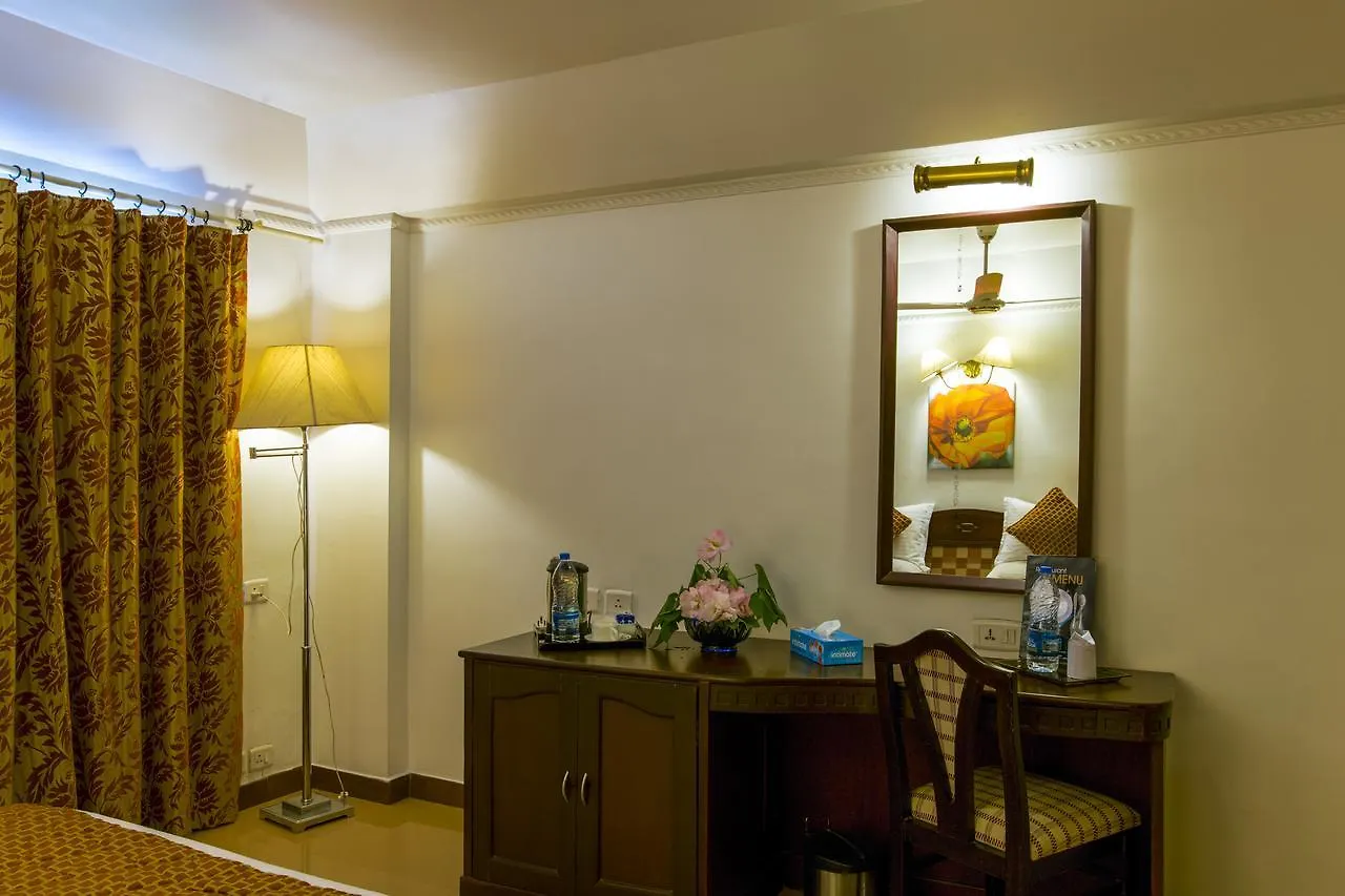 Golf View Hotels & Suites Nedumbassery