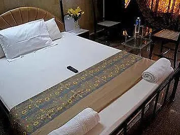 Golf View Hotels & Suites Nedumbassery